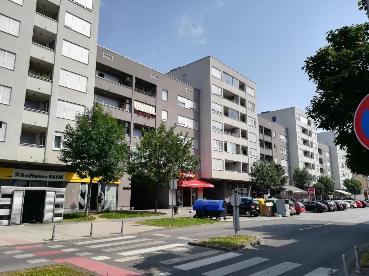 Apartments Dora Zagreb Extérieur photo