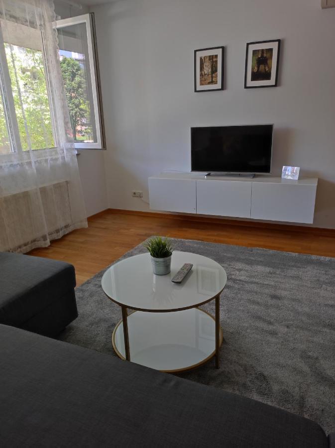 Apartments Dora Zagreb Extérieur photo