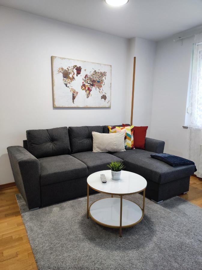 Apartments Dora Zagreb Extérieur photo