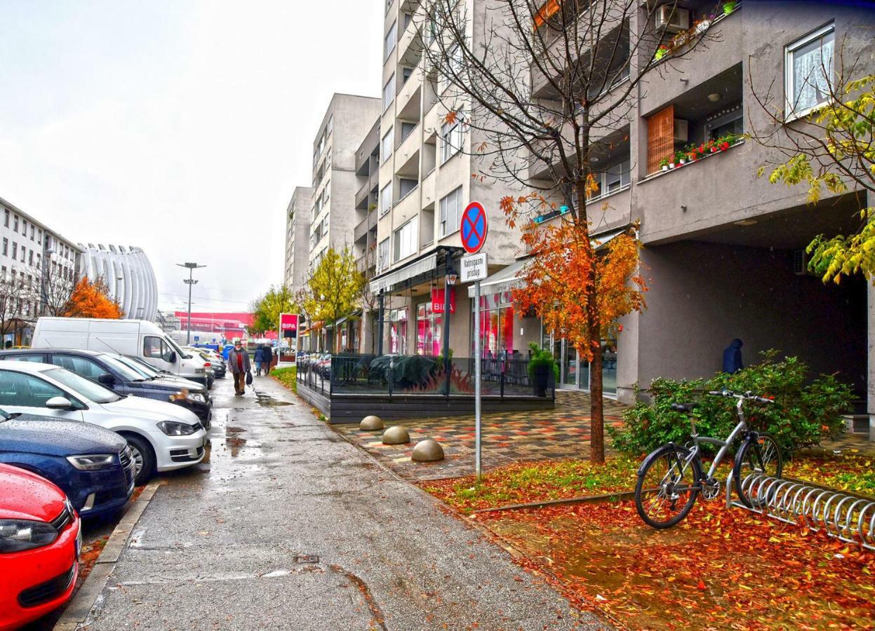 Apartments Dora Zagreb Extérieur photo