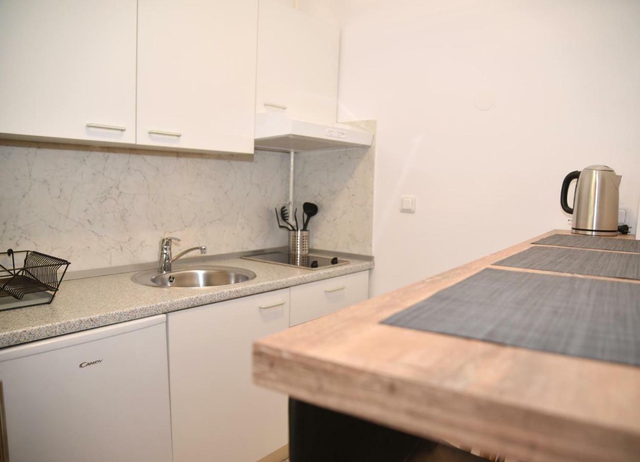 Apartments Dora Zagreb Extérieur photo